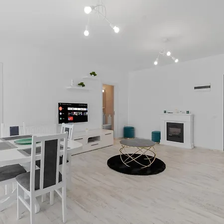 New World Militari Grand 2 Bukarest