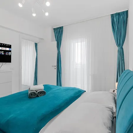 New World Militari Grand 2 Bukarest