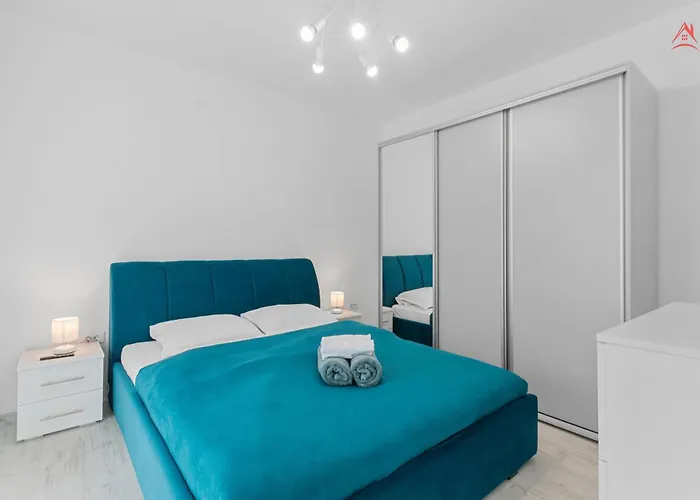 Apartment New World Militari Grand 2 *